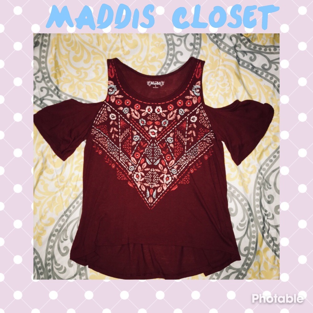 Mudd Cold Shoulder Top